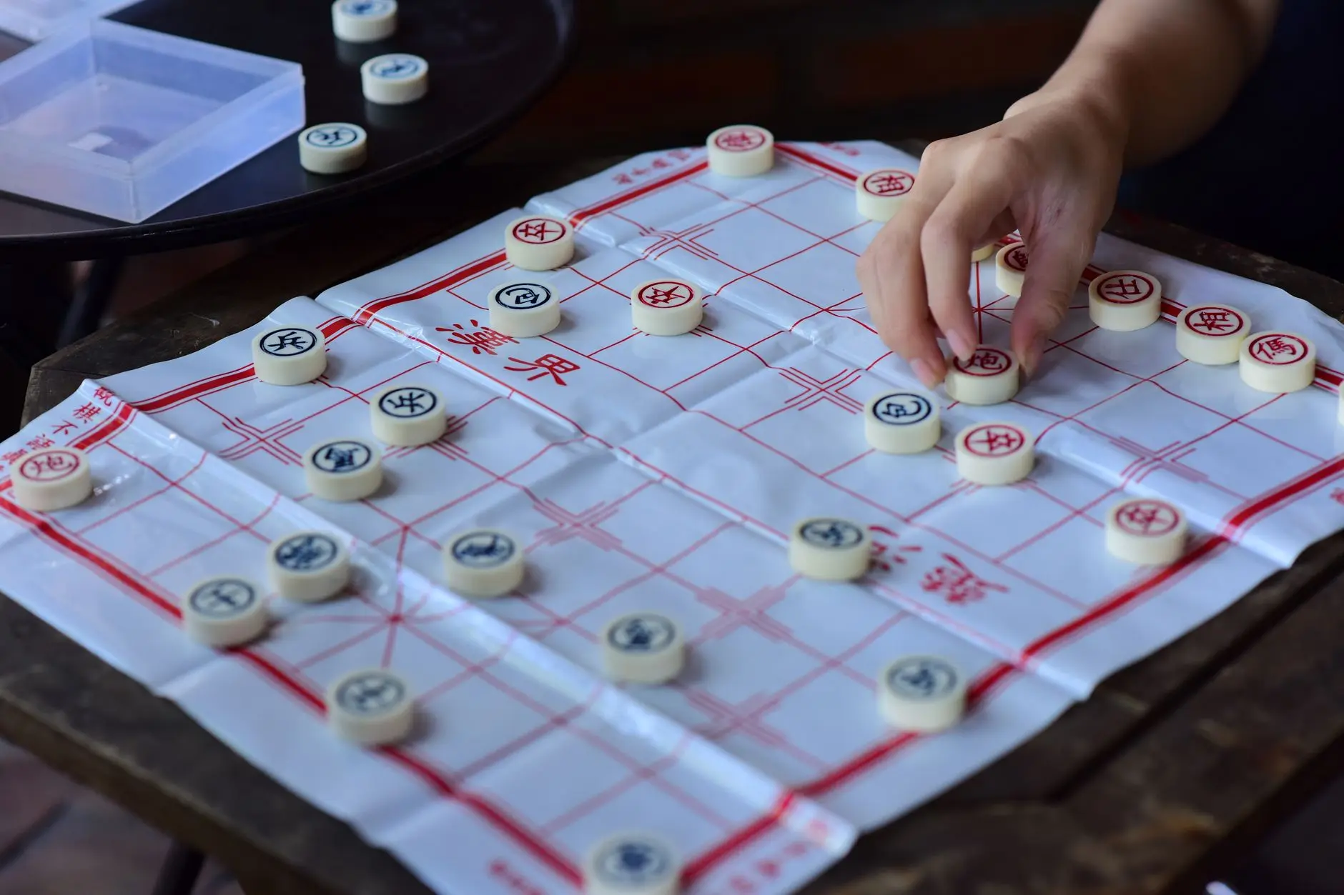 从棋手介绍到棋谱解析：中体象棋网与广东象棋网的内容生态对比观察正文配图 1