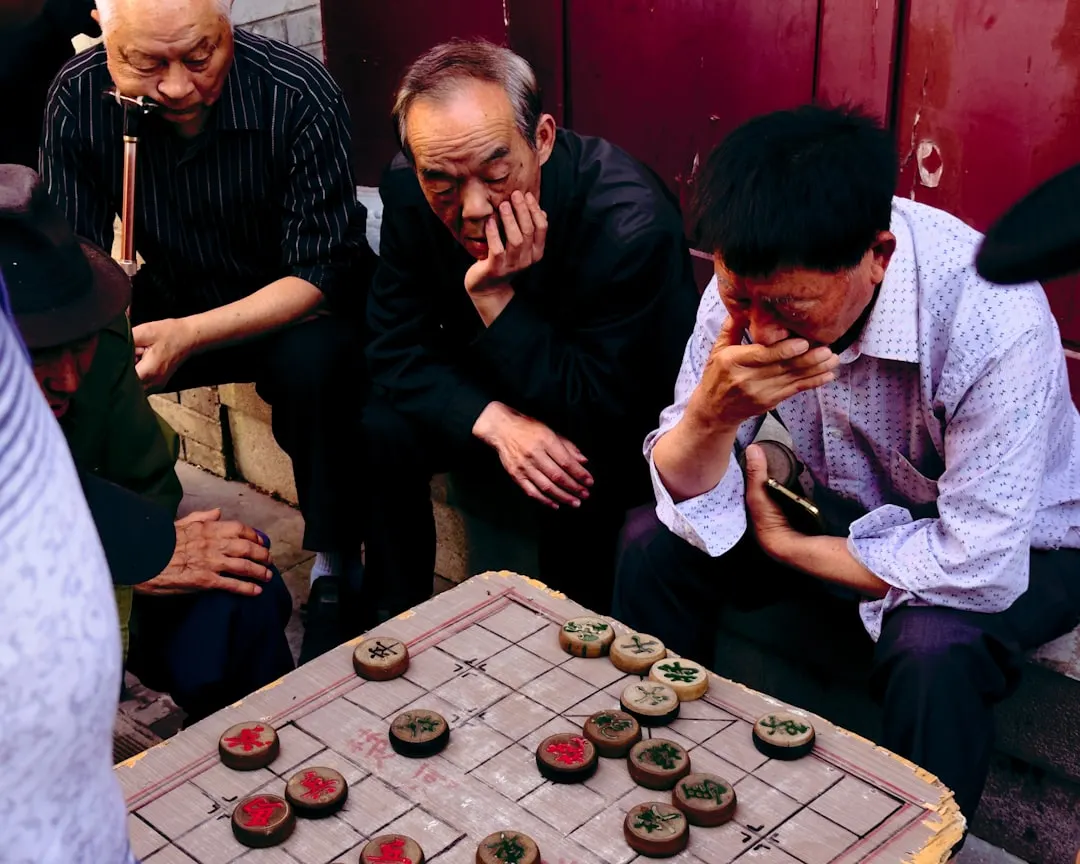 从棋手介绍到棋谱解析：中体象棋网与广东象棋网的内容生态对比观察正文配图 2